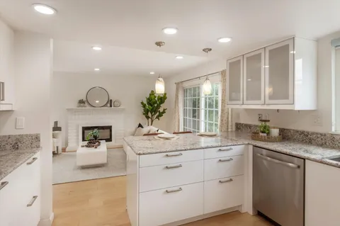 $1,398,888 | 985 Summerfield Drive, San Jose, CA 95121
