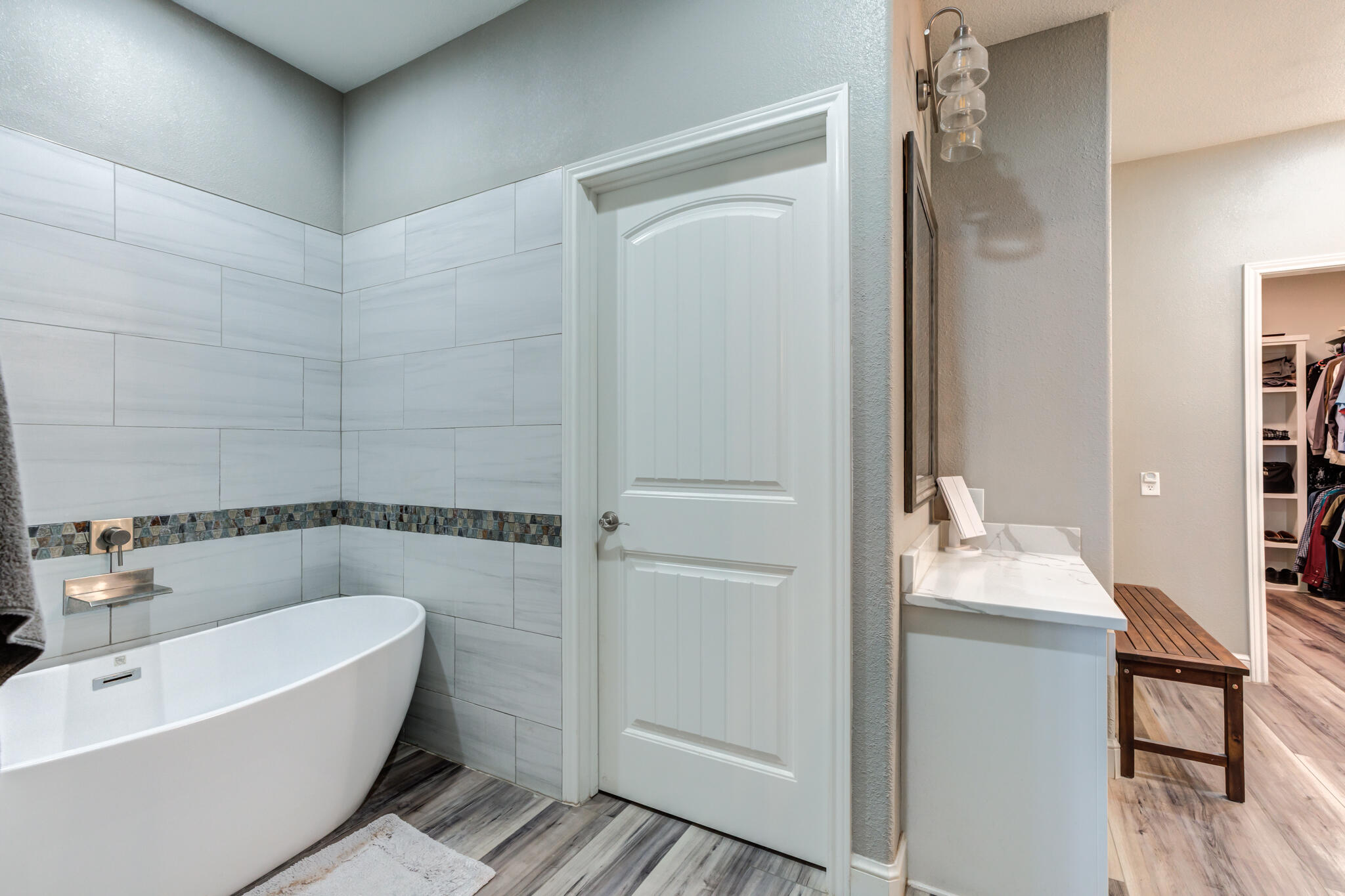 306 Quinlan Street Lubbock, TX 79403 - Photo 38 of 60 306-Quinlan-St_Lubbock-TX_30_Primary-Bat