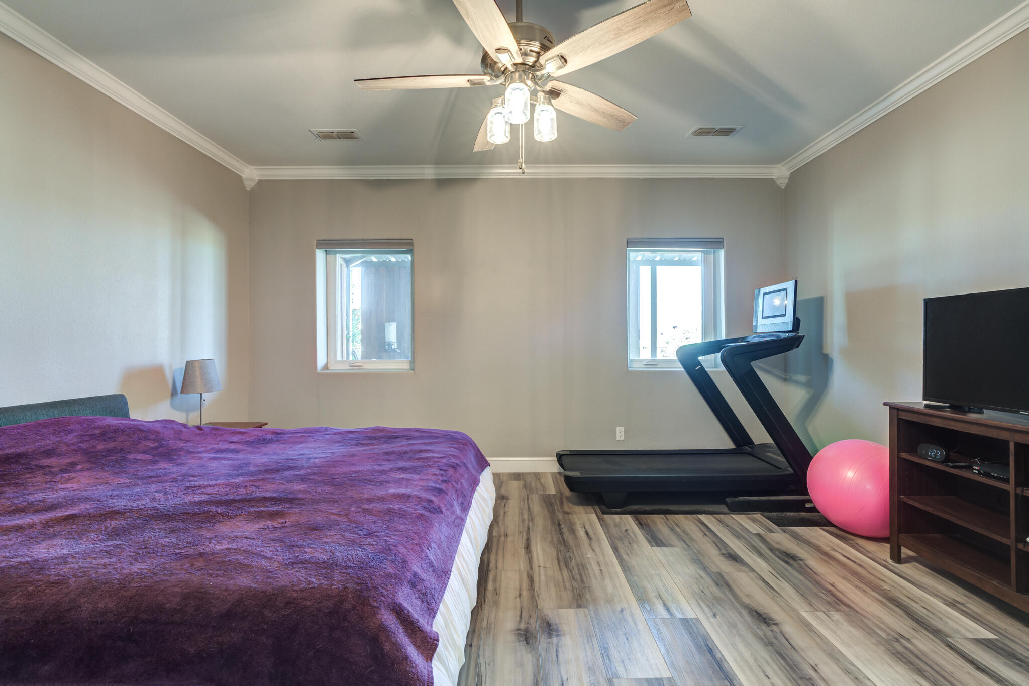 306 Quinlan Street Lubbock, TX 79403 - Photo 39 of 60 306-Quinlan-St_Lubbock-TX_31_Primary-Bed