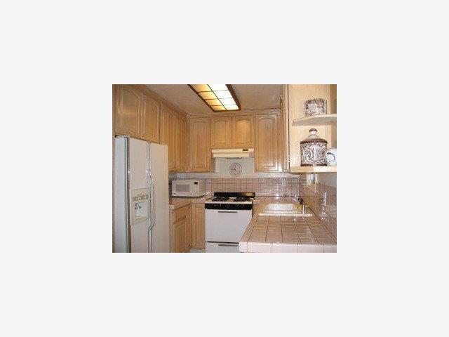21885 McClellan Road Cupertino, CA 95014 - Photo 3 of 6 Gallery Image 3