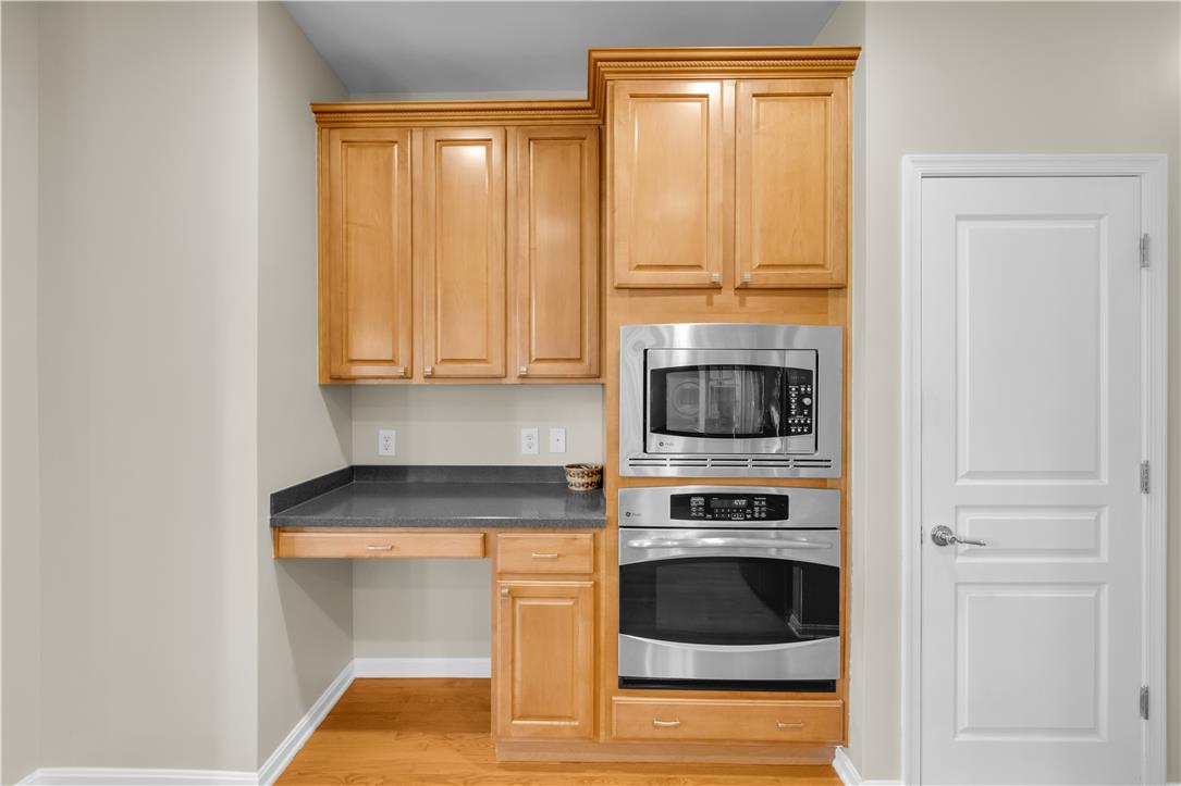 1709 Travers Road Breinigsville, PA 18031 - Photo 15 of 55