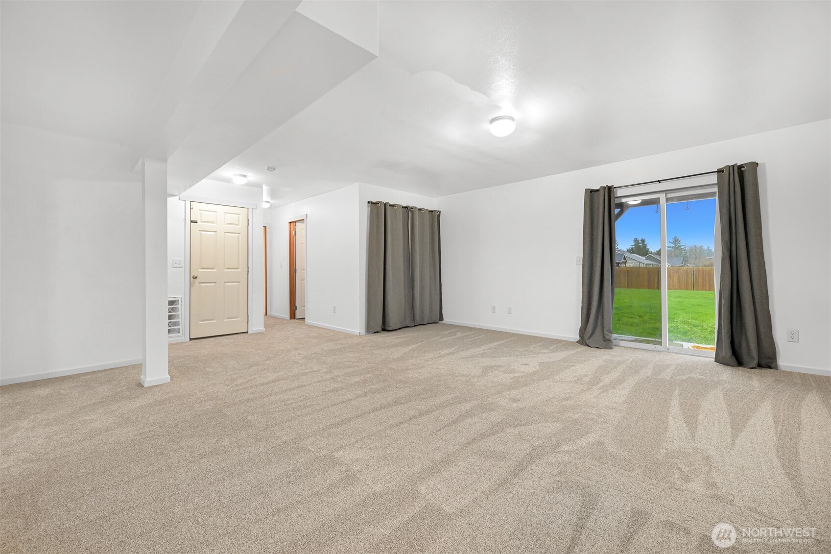 512 Allison Way Nooksack, WA 98276 - Photo 33 of 37 a view of an empty room with glass door