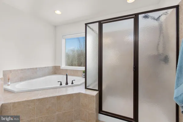 $730,000 | 121 Hartwood Landing Lane, Fredericksburg, VA 22406