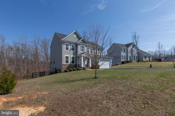 $730,000 | 121 Hartwood Landing Lane, Fredericksburg, VA 22406