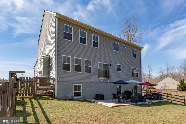 $730,000 | 121 Hartwood Landing Lane, Fredericksburg, VA 22406