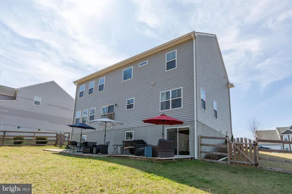 $730,000 | 121 Hartwood Landing Lane, Fredericksburg, VA 22406