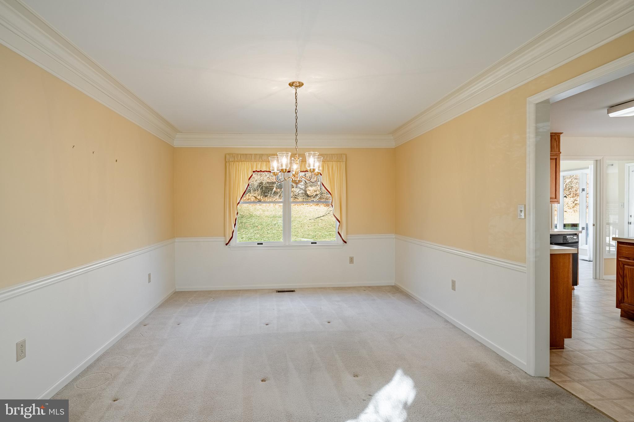 261 Watch Hill Road Exton, PA 19341 - Photo 13 of 40