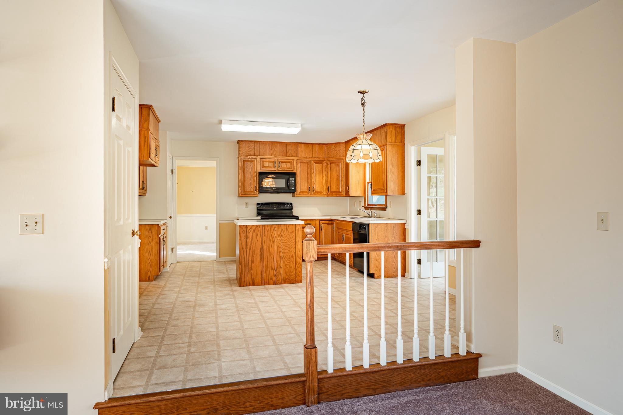 261 Watch Hill Road Exton, PA 19341 - Photo 6 of 40