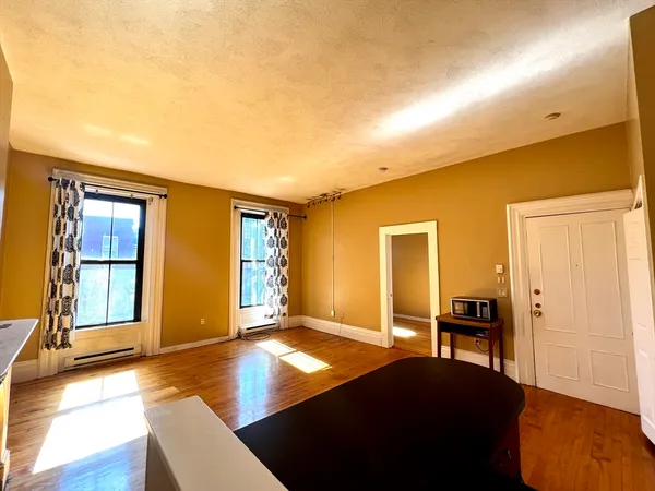 $2,850 | 703 Massachusetts Avenue, Unit 16, Boston, MA 02118