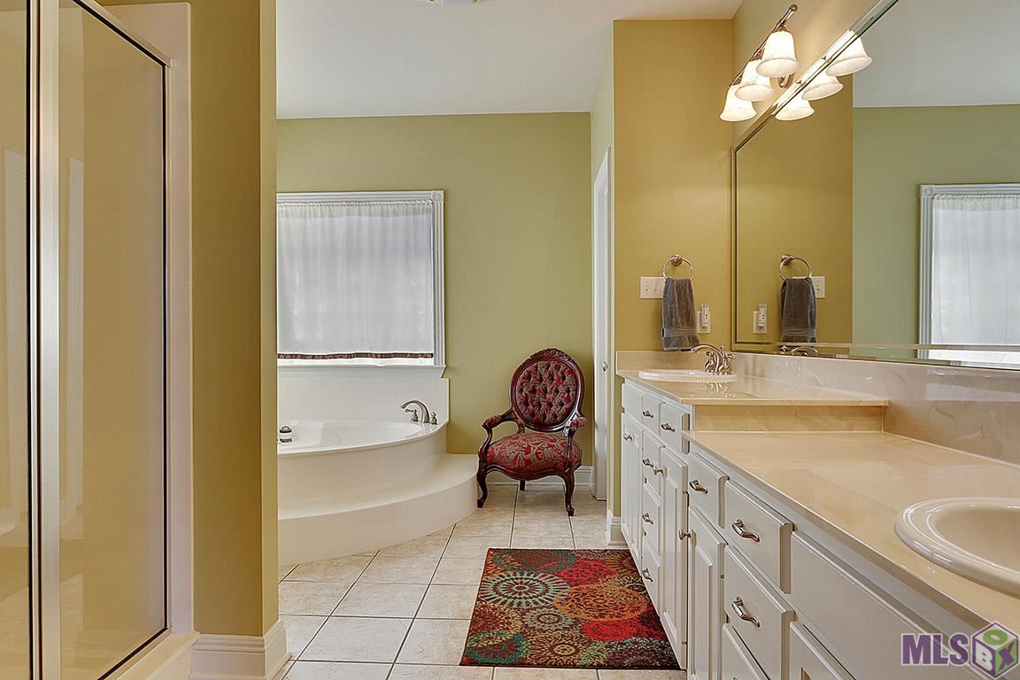 18073 Webb Road Prairieville, LA 70769 - Photo 7 of 10 Gallery Image 7