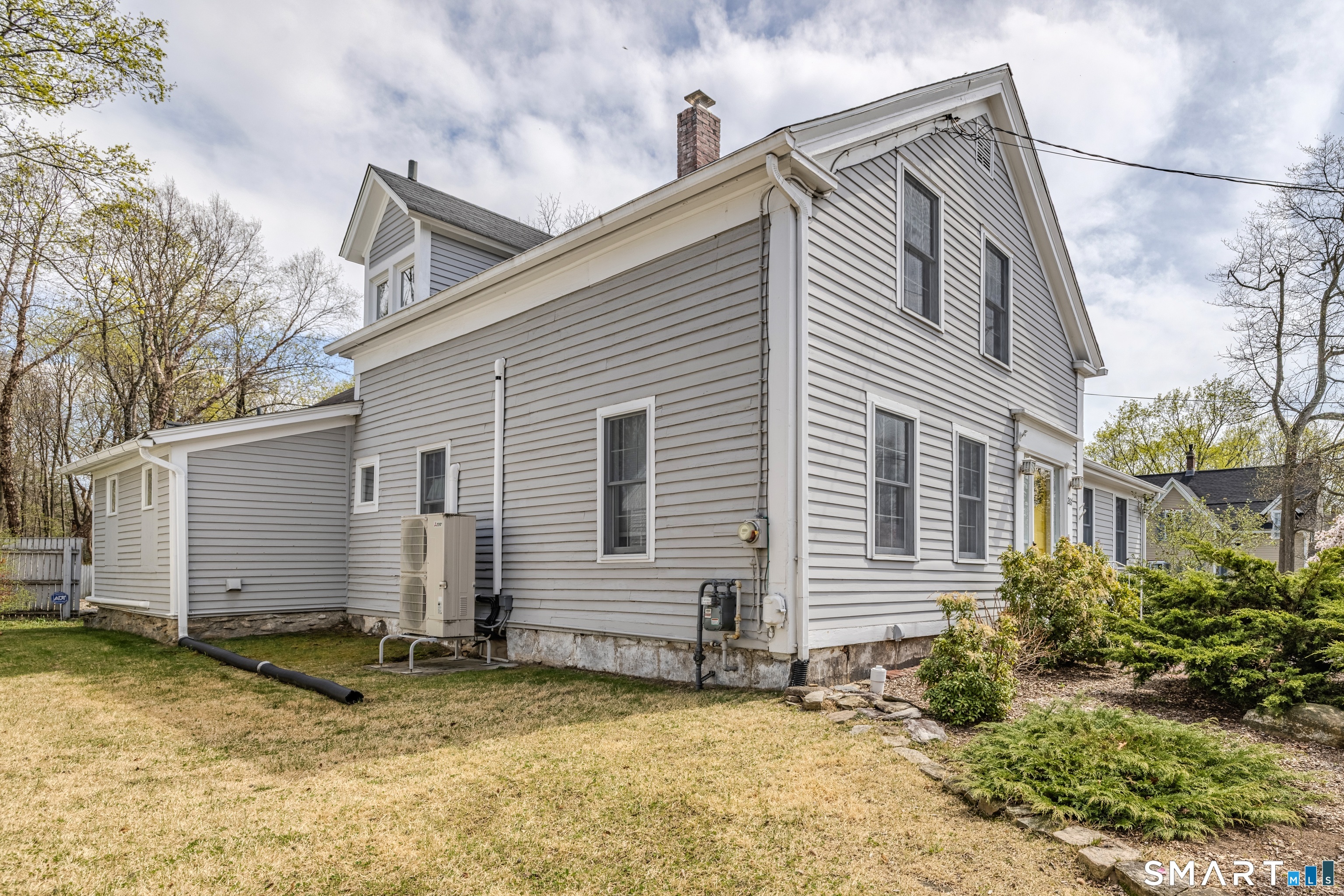 267 High Street Windham, CT 06226 - Photo 4 of 40
