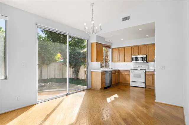 $1,099,000 | 12 La Ronda, Irvine, CA 92606