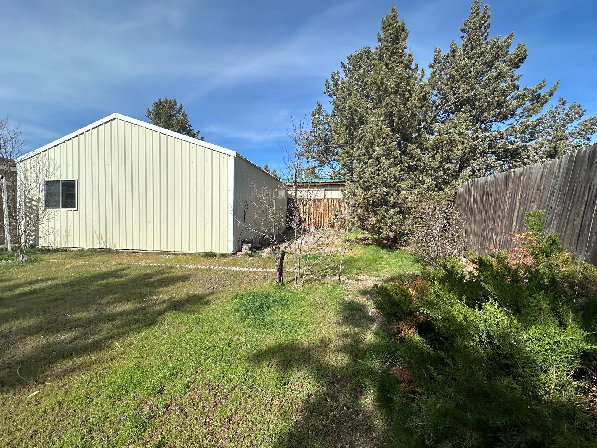 9065 Southwest Panorama Road Terrebonne, OR 97760 - Photo 15 of 17 Gallery Image 15