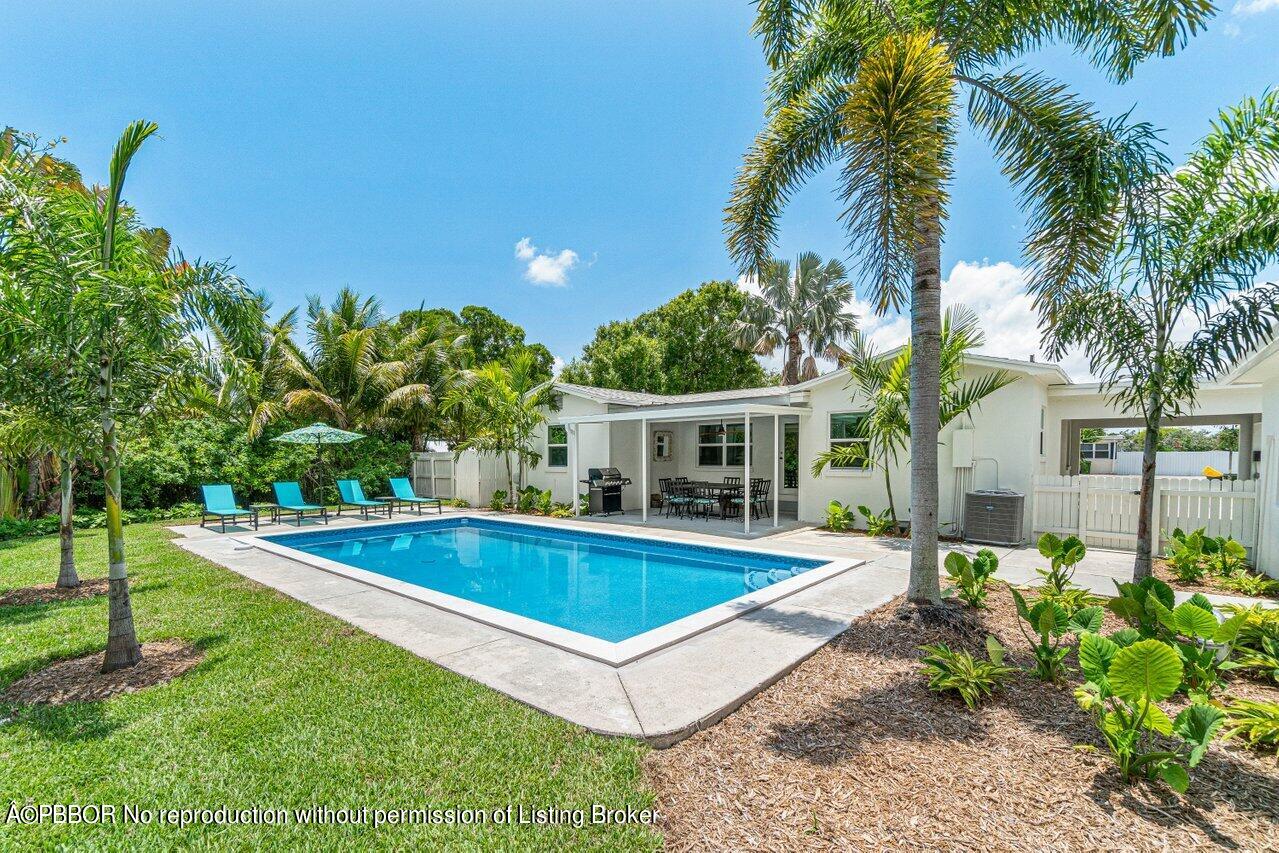 3089 Thelma Road Palm Springs, FL 33406 - Photo 37 of 44 037-3089ThelmaRoad-PalmSprings-FL-33406-