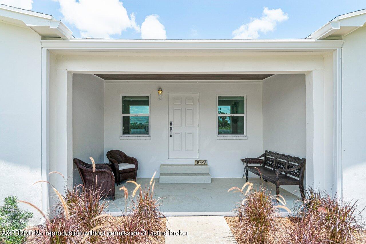 3089 Thelma Road Palm Springs, FL 33406 - Photo 4 of 44 004-3089ThelmaRoad-PalmSprings-FL-33406-