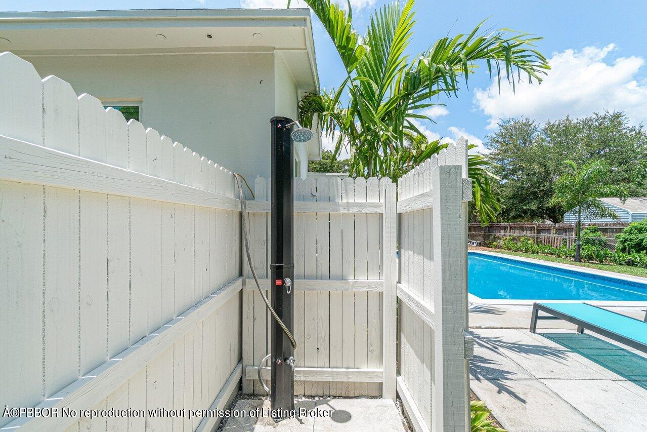 3089 Thelma Road Palm Springs, FL 33406 - Photo 44 of 44 044-3089ThelmaRoad-PalmSprings-FL-33406-