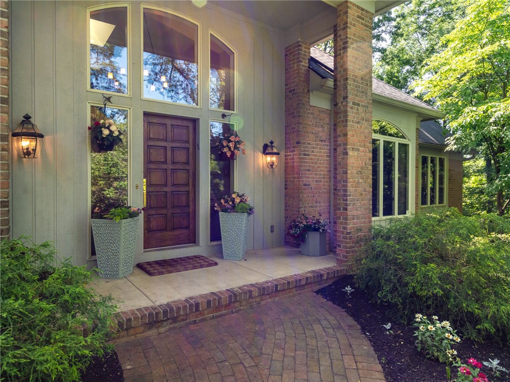 4 Carters Grove Pittsford, NY 14534 - Photo 2 of 36