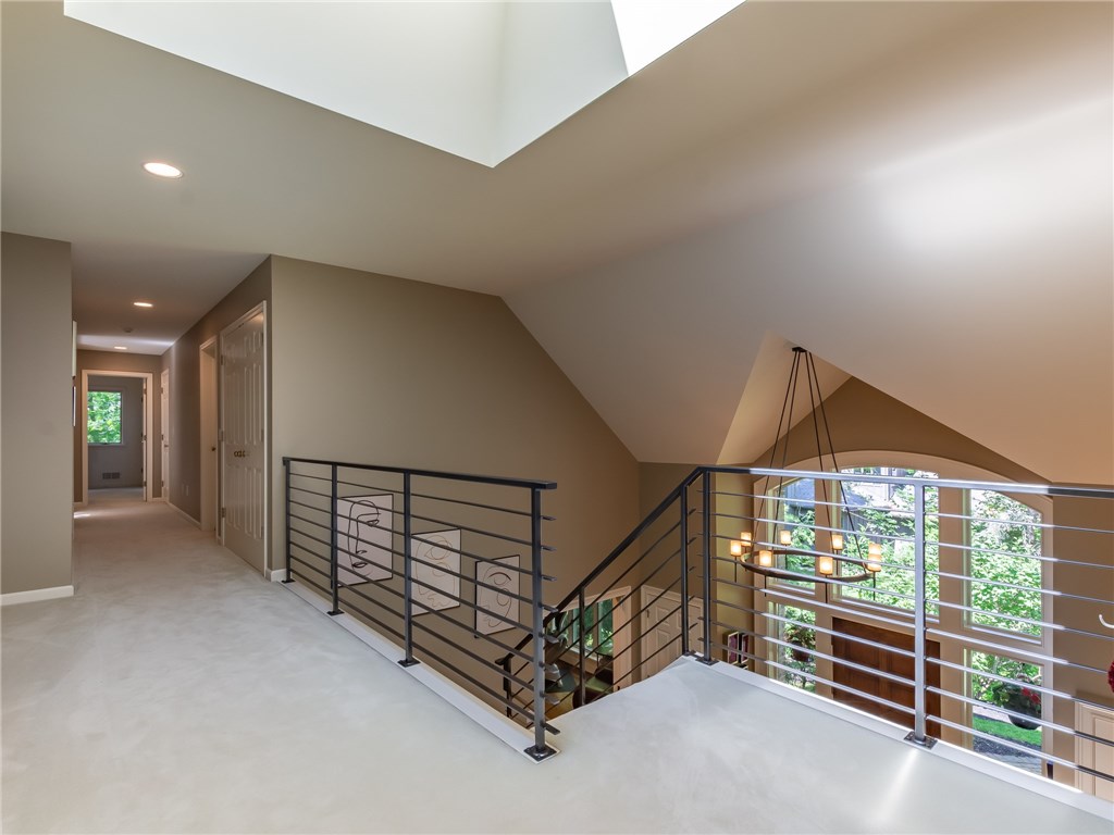 4 Carters Grove Pittsford, NY 14534 - Photo 26 of 36