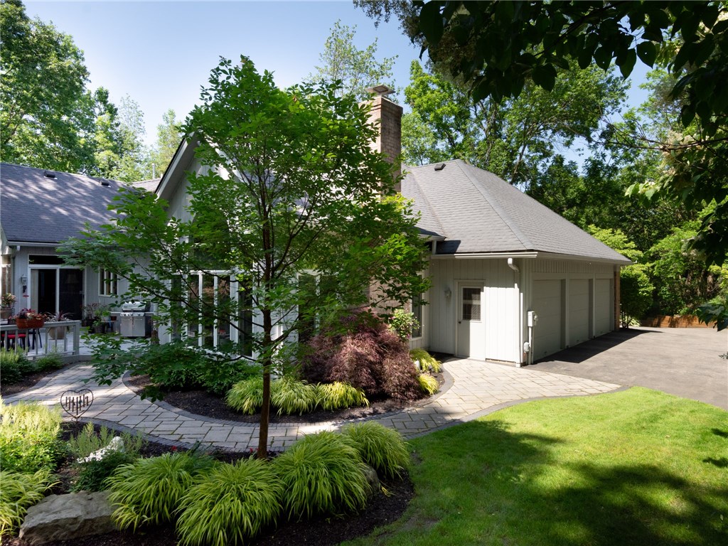 4 Carters Grove Pittsford, NY 14534 - Photo 29 of 36