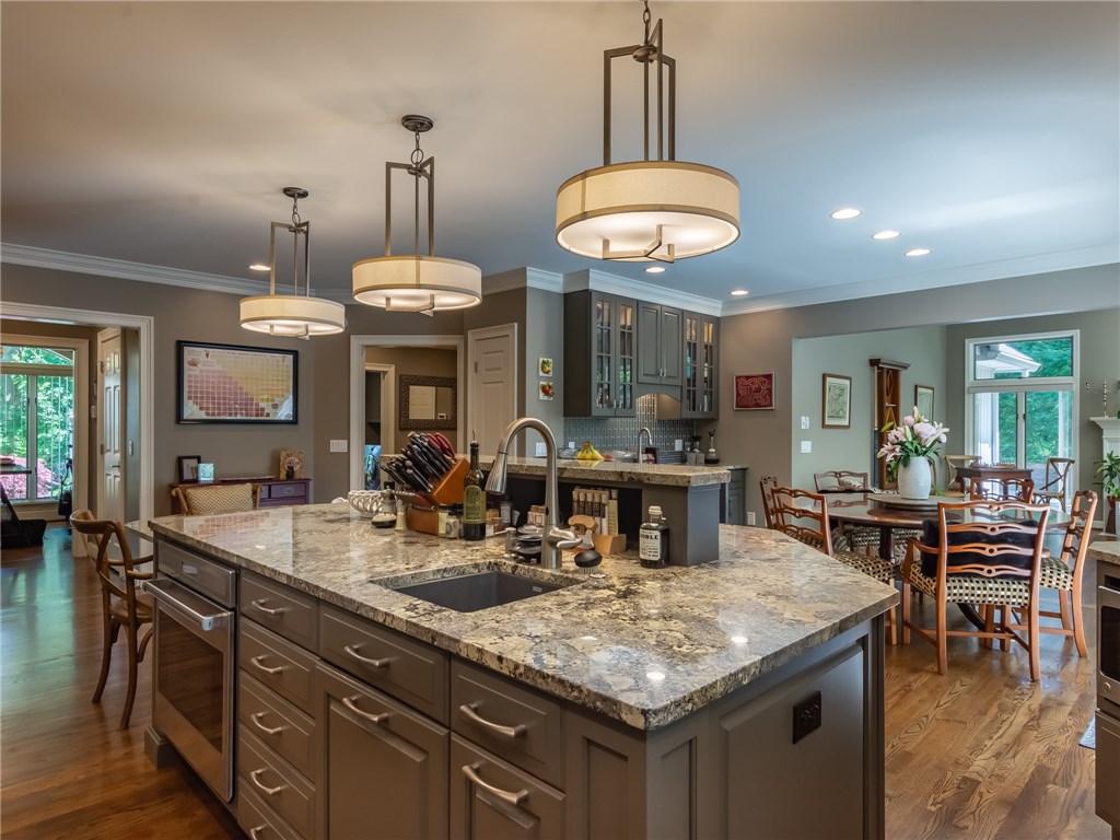 4 Carters Grove Pittsford, NY 14534 - Photo 6 of 36