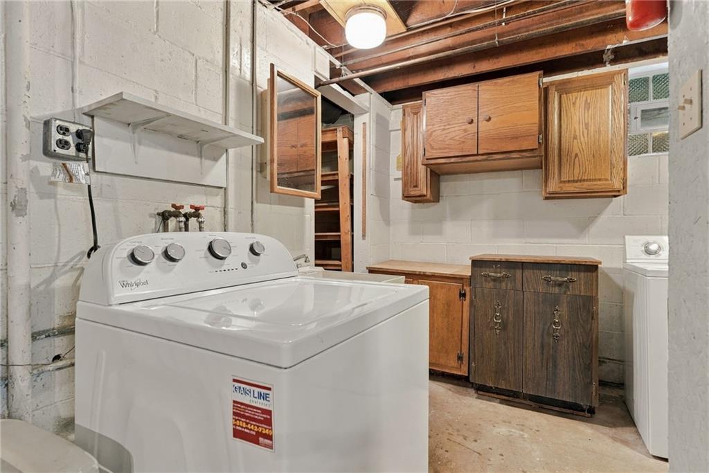 2485 Greentree Road Carnegie, PA 15106 - Photo 39 of 50 Gallery Image 39