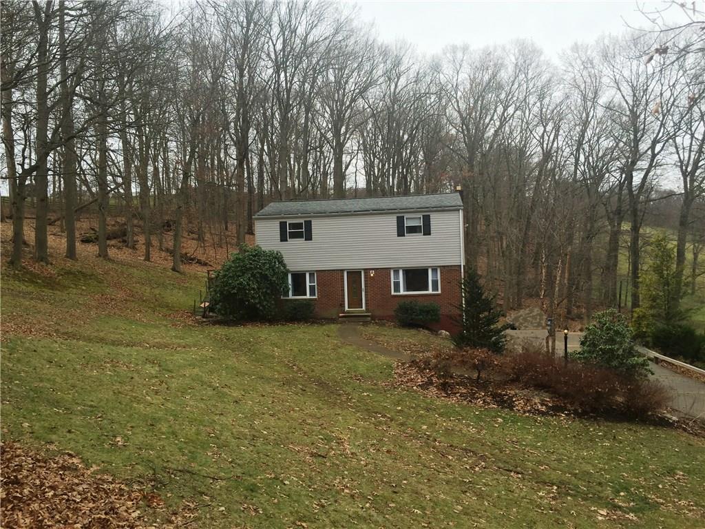 140 Simmons Road Canonsburg, PA 15317 - Photo 2 of 25 Gallery Image 2