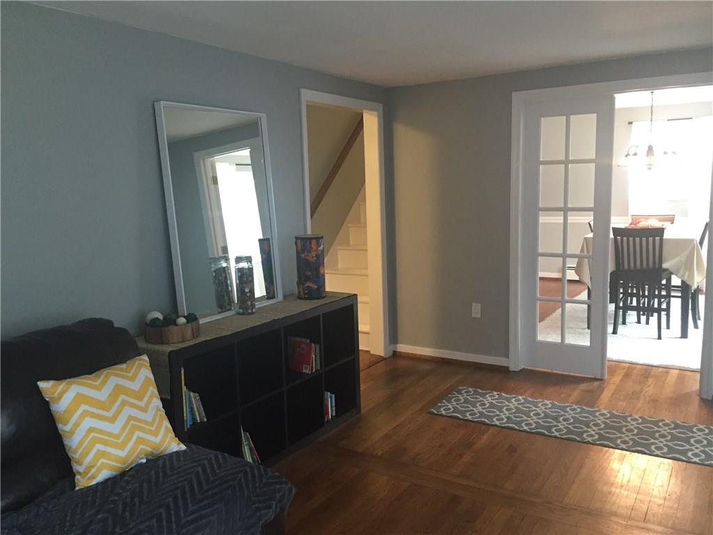 140 Simmons Road Canonsburg, PA 15317 - Photo 4 of 25 Gallery Image 4