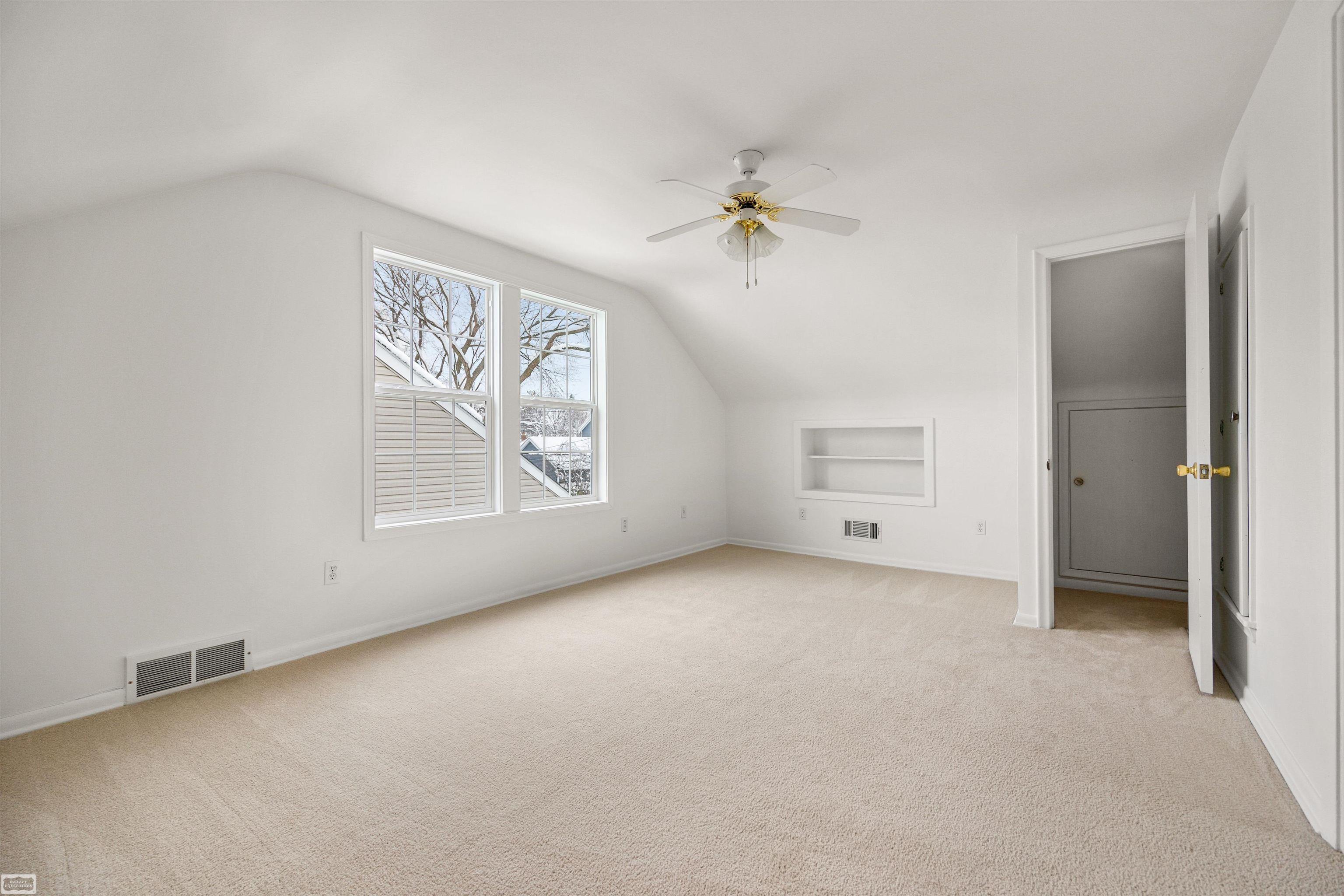 1240 West Eleven Mile Road Berkley, MI 48072 - Photo 23 of 43