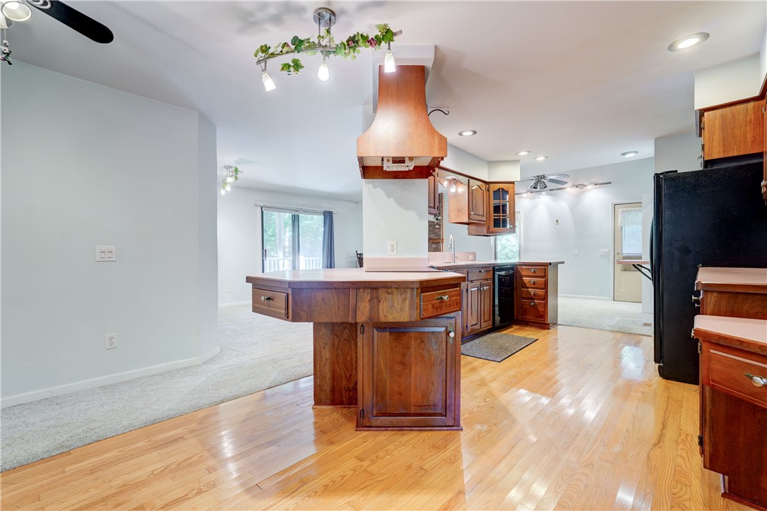 71 Harvest Road Perinton, NY 14450 - Photo 6 of 50