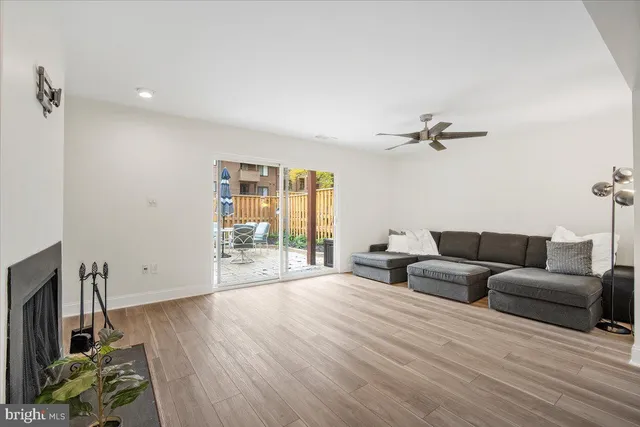 $375,000 | 5423 Smooth Meadow Way, Unit C 1 8, Columbia, MD 21044