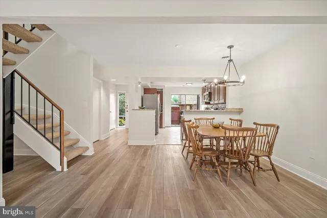 $375,000 | 5423 Smooth Meadow Way, Unit C 1 8, Columbia, MD 21044