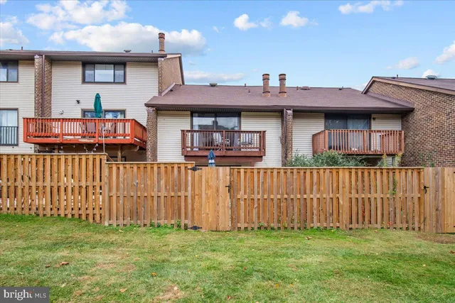 $375,000 | 5423 Smooth Meadow Way, Unit C 1 8, Columbia, MD 21044