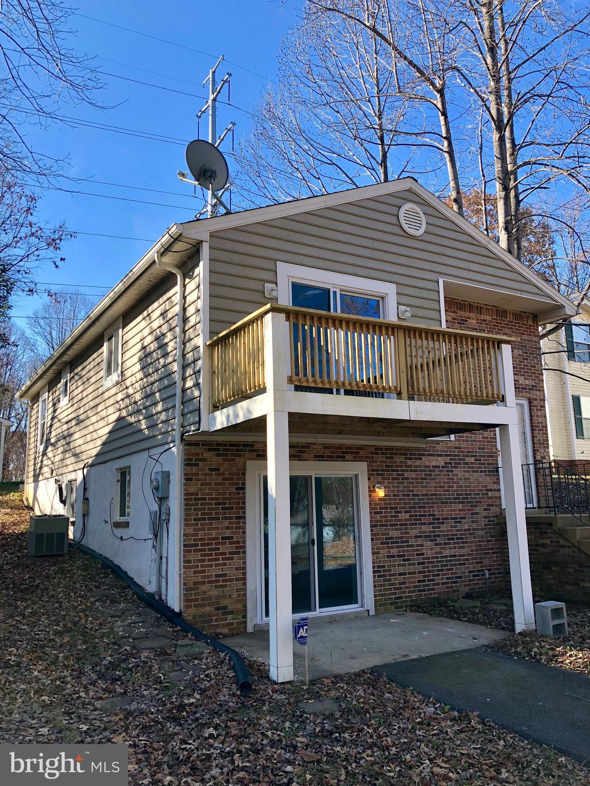 522 Maple Way Lusby, MD 20657 - Photo 2 of 42 Front Left
