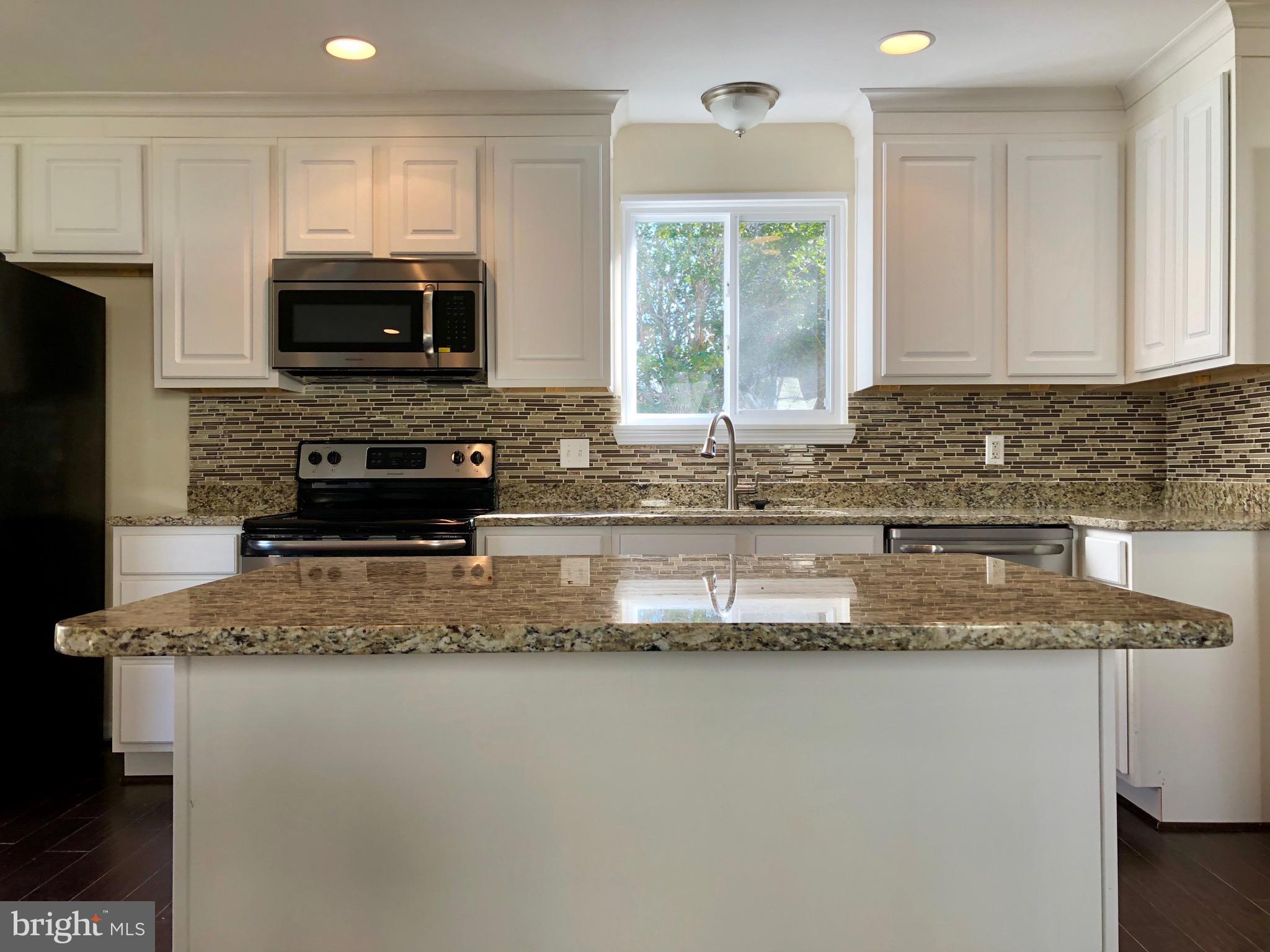 522 Maple Way Lusby, MD 20657 - Photo 16 of 42 Kitchen Island