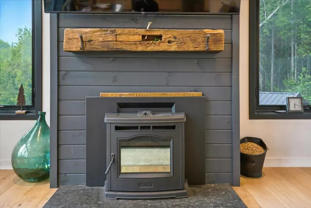 $750,000 | 83 Outlook Road, Bryant Pond, ME 04219