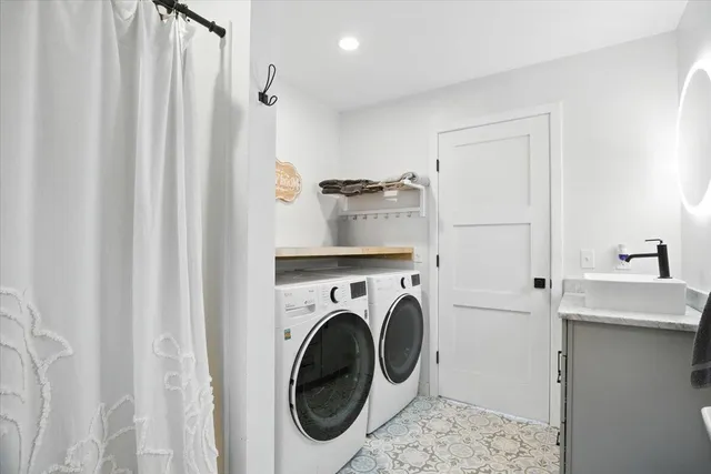 $700,000 | 83 Outlook Road, Bryant Pond, ME 04219