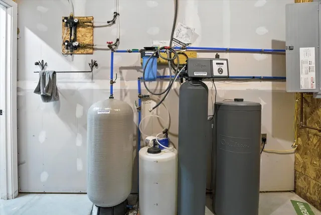 $750,000 | 83 Outlook Road, Bryant Pond, ME 04219