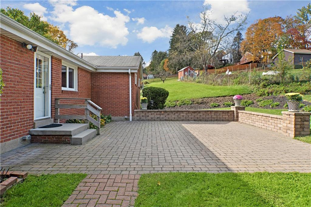 117 Harding Road Pittsburgh, PA 15229 - Photo 4 of 23 Gallery Image 4