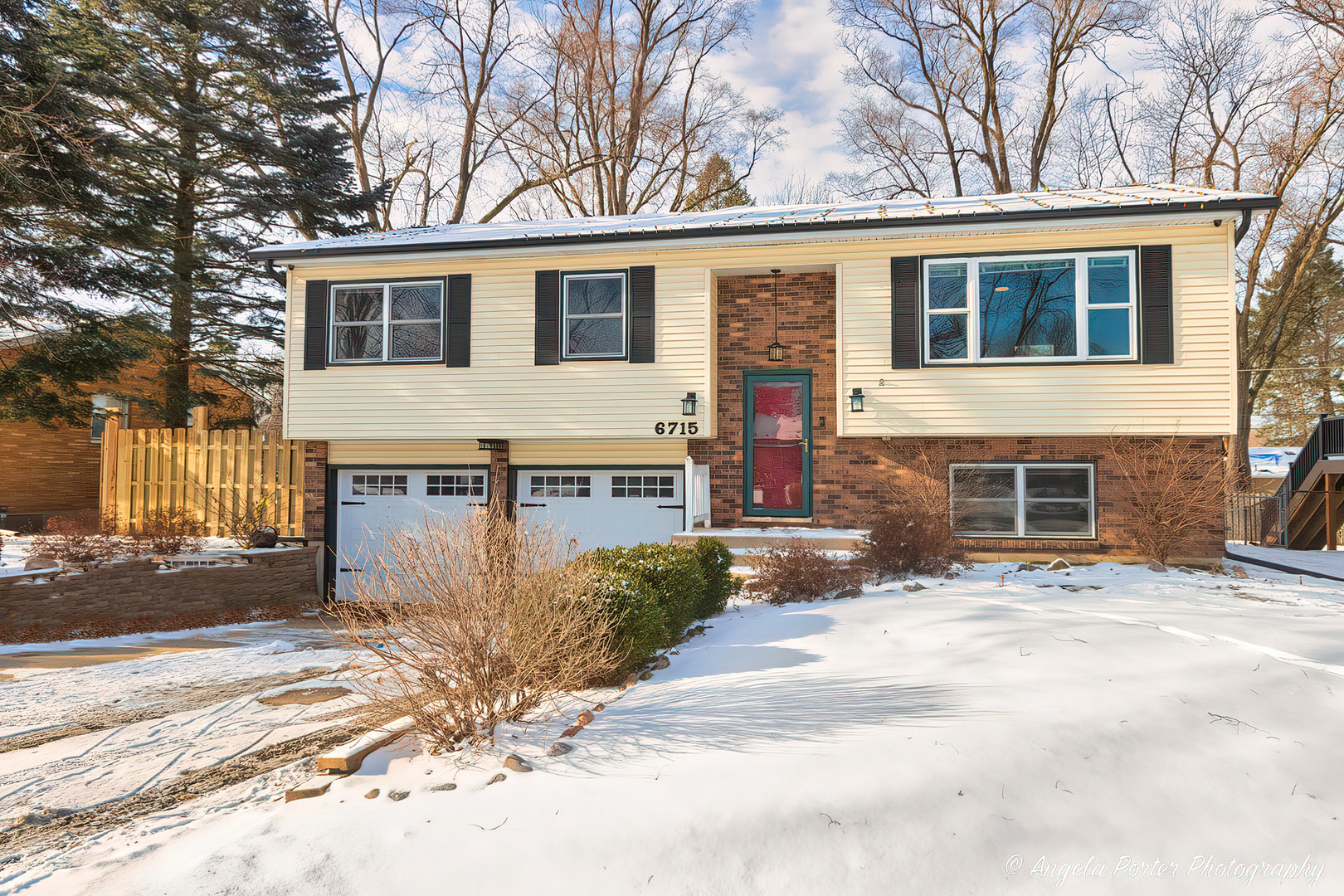 6715 Pheasant Trail Cary, IL 60013 - Photo 2 of 29