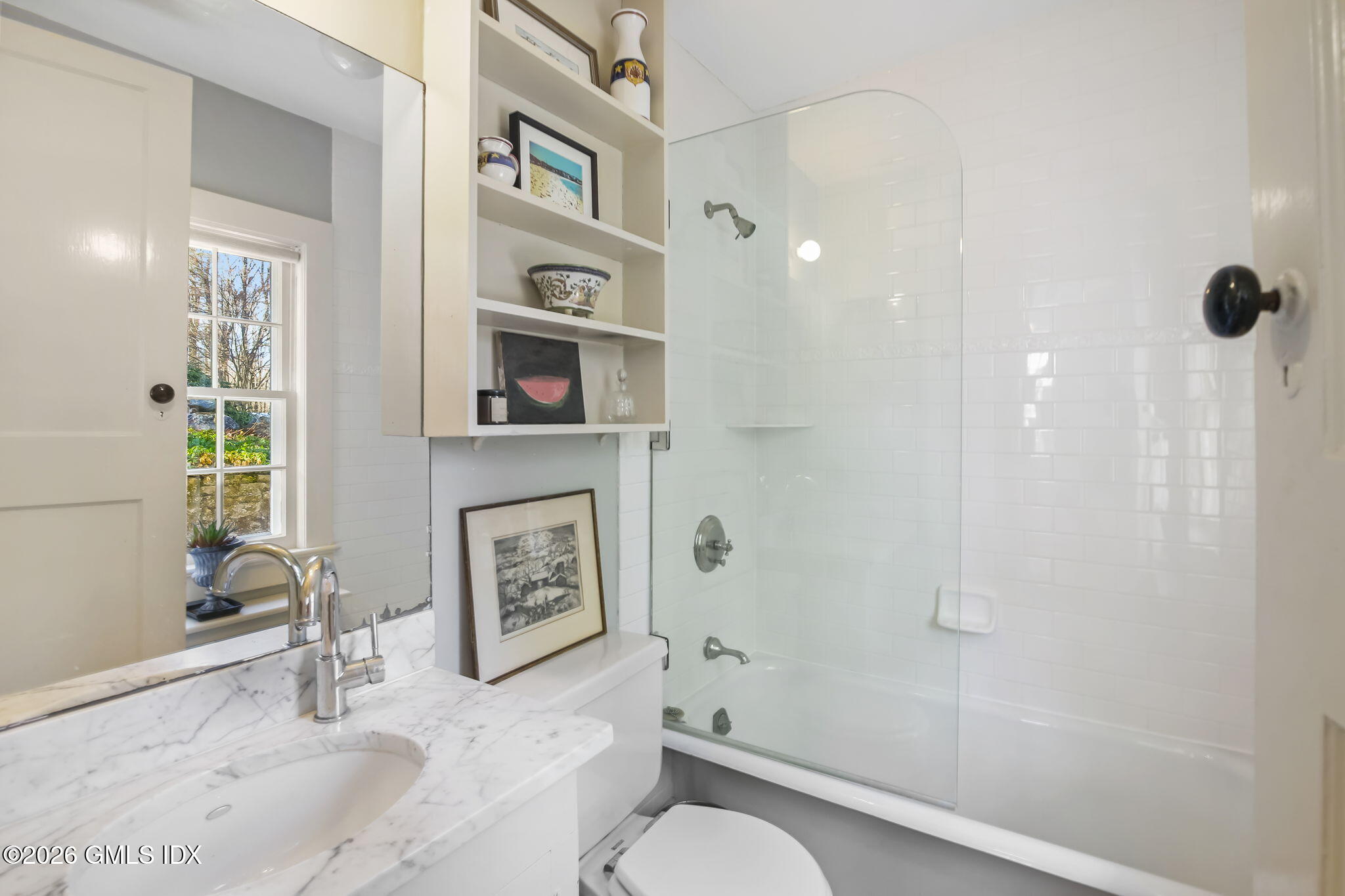 93 East Middle Patent Road Greenwich, CT 06831 - Photo 14 of 35 26-web-or-mls-93-e-middle-patent-rd