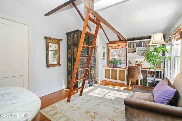 $1,650,000 | 93 East Middle Patent Road, Greenwich, CT 06831