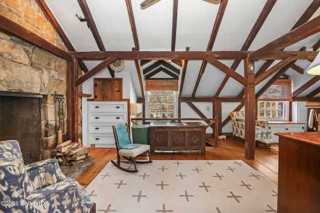 $1,650,000 | 93 East Middle Patent Road, Greenwich, CT 06831