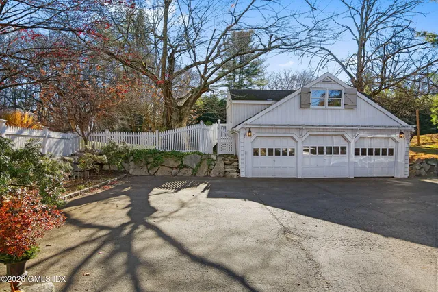 $1,650,000 | 93 East Middle Patent Road, Greenwich, CT 06831