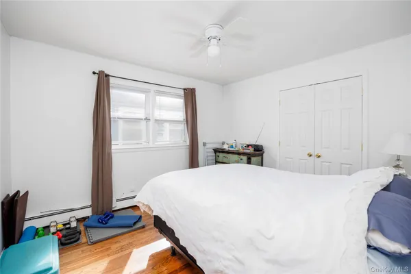 $4,250 | 552 East Walnut Street, Unit UPPR, Long Beach, NY 11561