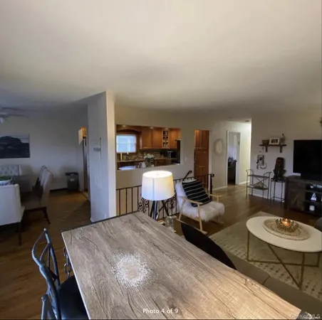 $4,250 | 552 East Walnut Street, Unit UPPR, Long Beach, NY 11561