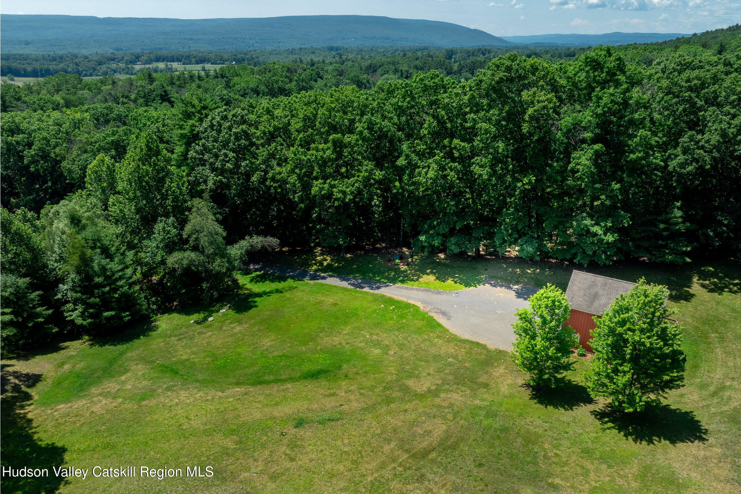 145 Krum Road Kerhonkson, NY 12446 - Photo 2 of 17 145 Krum Rd LR-113
