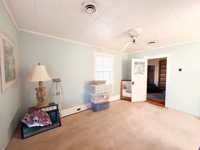 $169,900 | 226 West Locust Street, Covington, VA 24426