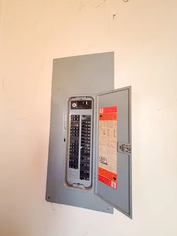 $169,900 | 226 West Locust Street, Covington, VA 24426