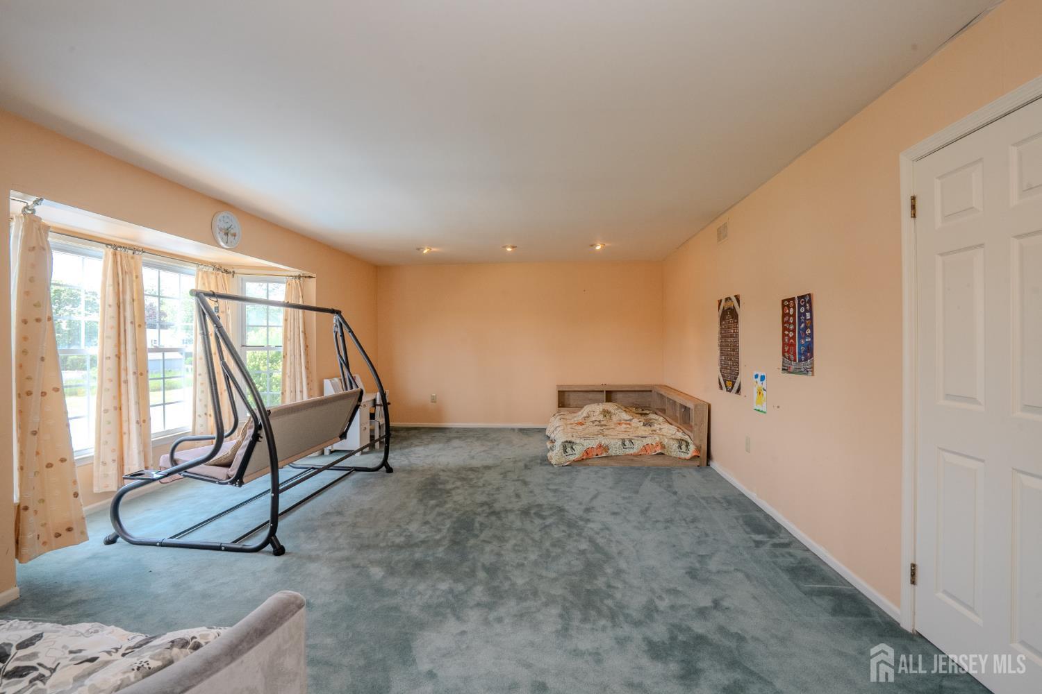 1444 Masoma Road North Brunswick, NJ 08902 - Photo 29 of 41