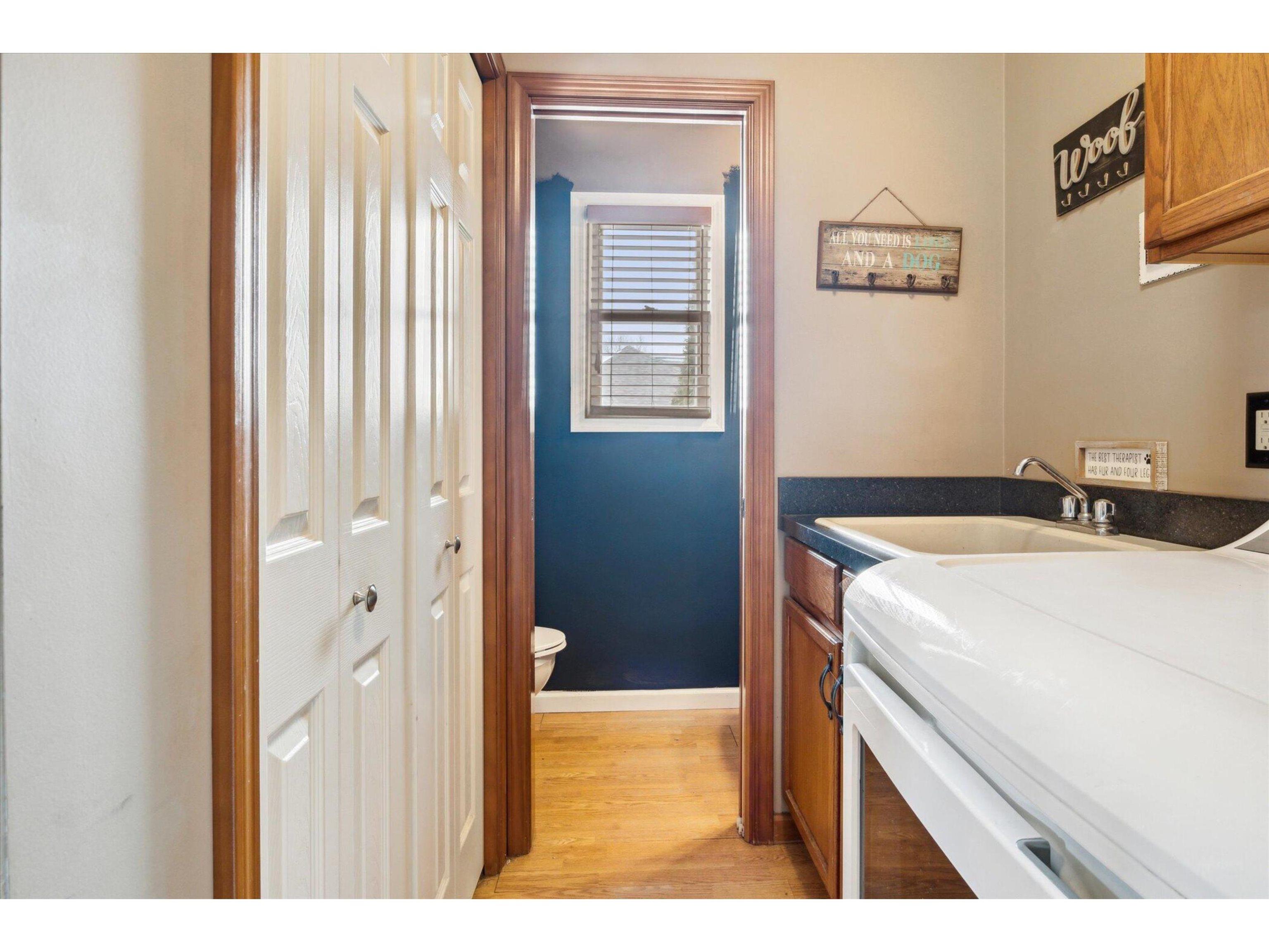 116 Westgate Boulevard Wakarusa, IN 46573 - Photo 22 of 36